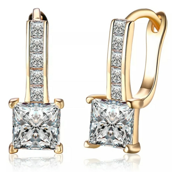 Sale 14kgp 1.5ct Swarovski Crystal Leverback earrings ✨️ ♥️ 😍 - Picture 4 of 5